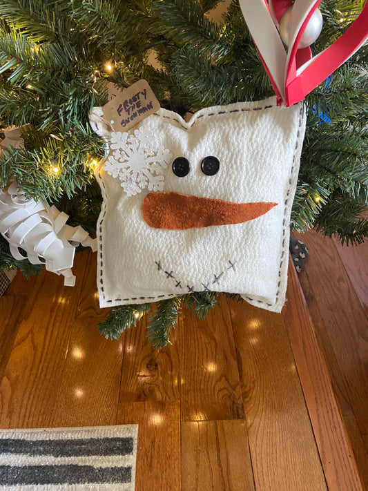 Snowman pillow Ornament
