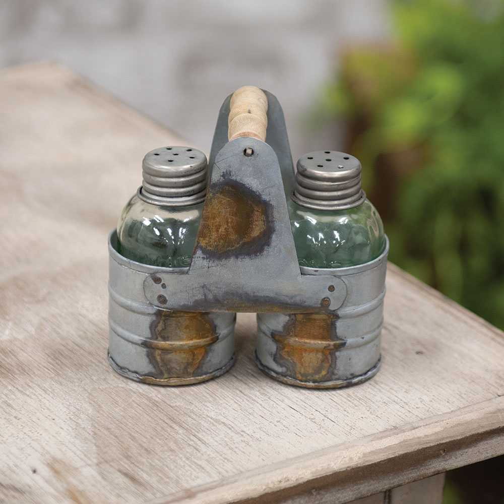 Galvanized Salt & Pepper Caddy With Shakers